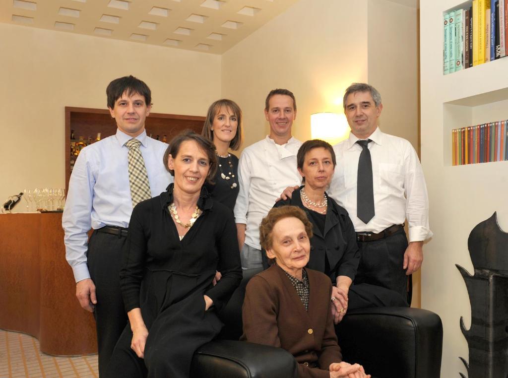 Hotel Petronilla - In 4*